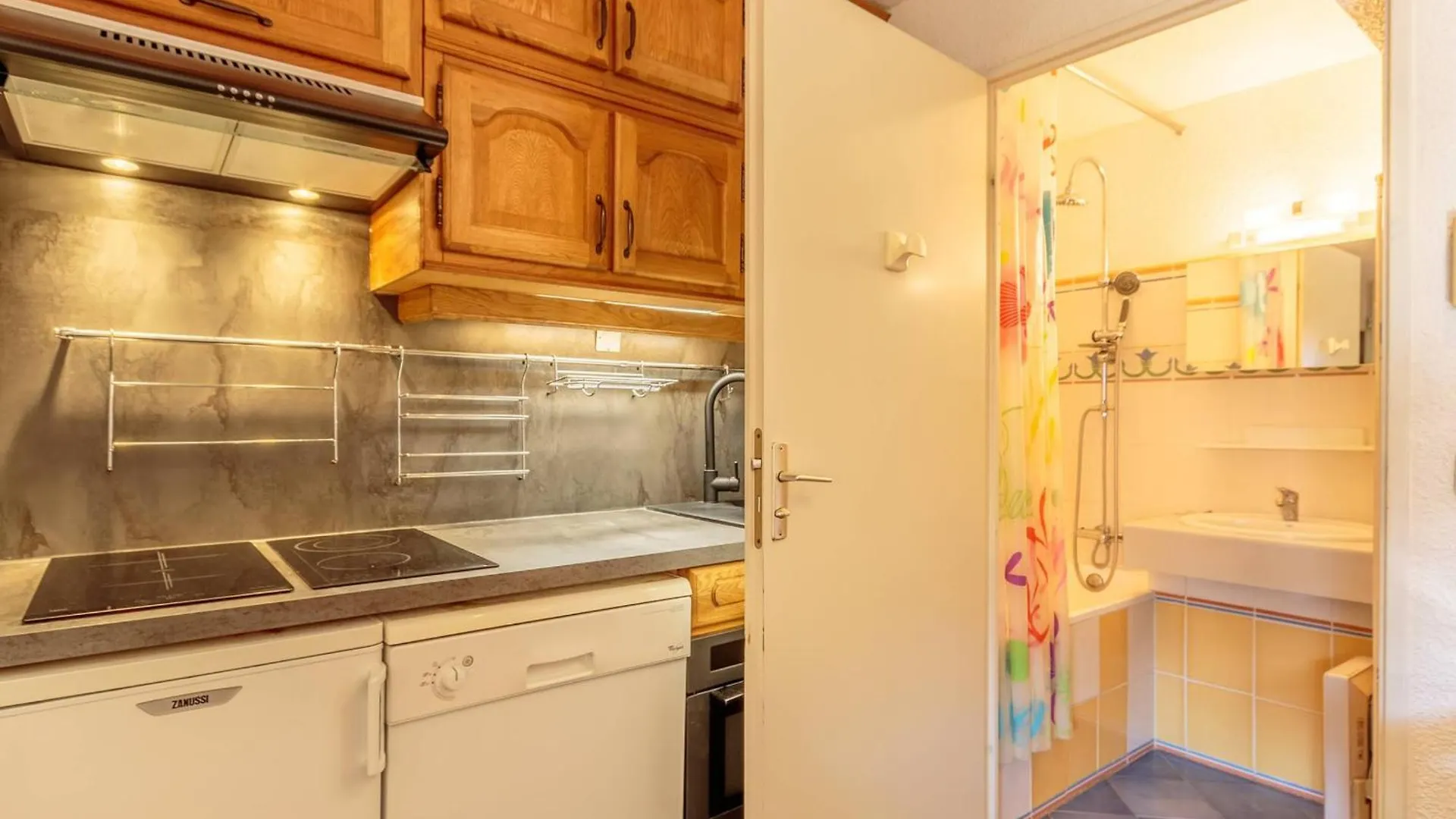 Appartement 6 Pers, Vue Montagne, Ski Aux Pieds, Wifi, Animaux Admis, Plagne Soleil - Fr-1-351-3 La Plagne Apartment